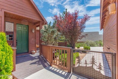 711 N Elk Run Circle