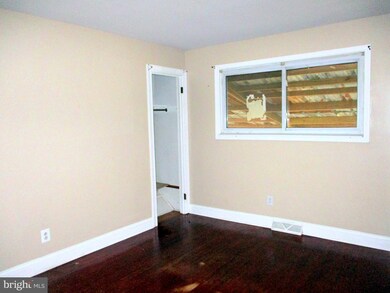 219 Myrtle Ave, Lindenwold, NJ 08021 - photo 6