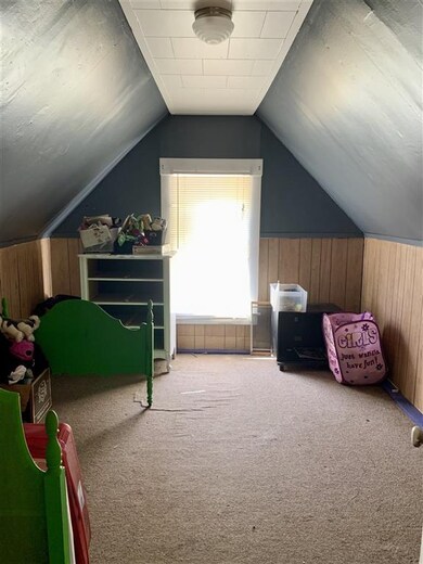 130 W Bow St, Franklin, NH 03235 - photo 3