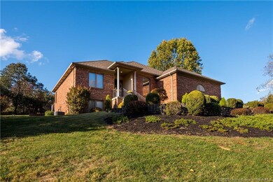 5011 Bent Creek Dr, Floyds Knobs, IN 47119 - photo 3