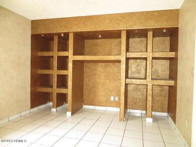 023-267108 -FamilyRoom2