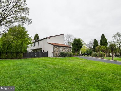 49 Meer Dr, Feasterville Trevose, PA 19053 - photo 2