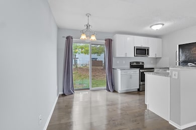 5041 Stoneybrook Blvd unit 9E, Hilliard, OH 43026 - photo 6