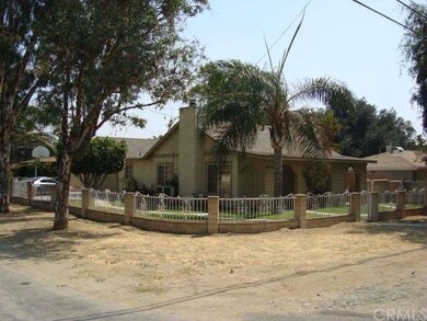 Corner lot elevation.