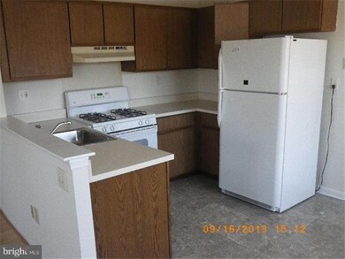 300 Wendover Dr, Jeffersonville, PA 19403 - photo 4