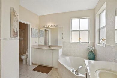 11753 SW 137th Path, Miami, FL 33186 - photo 6