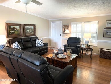 F3C60B22-4C60-4106-B0DC-575BA24CBF92