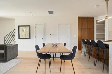 2305 E 21st St unit 2, Austin, TX 78722 - photo 4