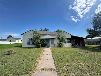 621 Fern St, Sutherland, NE 69165 - photo 5