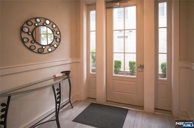 237 Lincoln Ave unit 201, Cliffside Park, NJ 07010 - photo 5