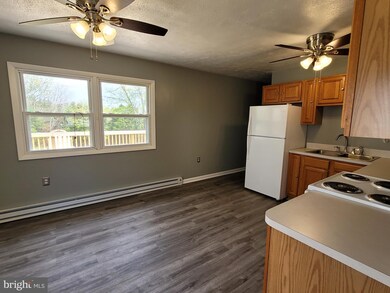 2116 First St, Middletown, VA 22645 - photo 3