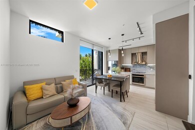 1030 15th St unit 213, Miami Beach, FL 33139 - photo 2