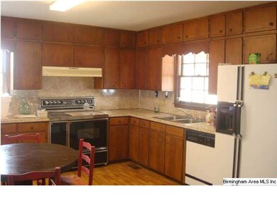 Eat in kitchen.