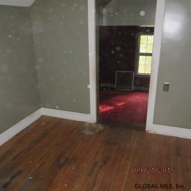 3082 Sunset Ln, Schenectady, NY 12303 - photo 5