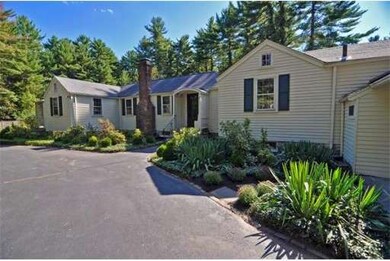 81 Elm St, Medfield, MA 02052 - photo 3