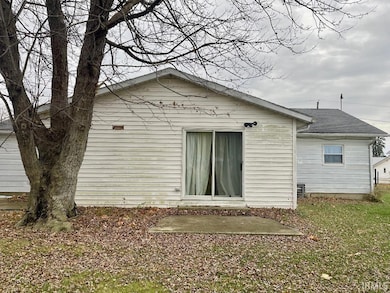 8937 S 900 W, Andrews, IN 46702 - photo 4