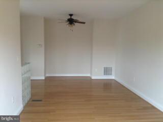 46351 Hobbs Square, Sterling, VA 20165 - photo 4