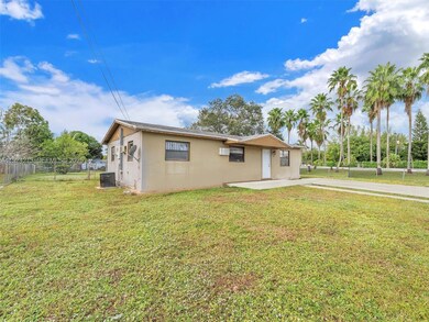 19820 NW 39th Ave, Miami Gardens, FL 33055 - photo 7