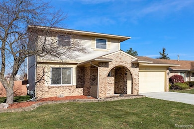 43726 Stuart Dr, Canton, MI 48187 - photo 2