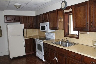 522 Minor St, Emmaus, PA 18049 - photo 5