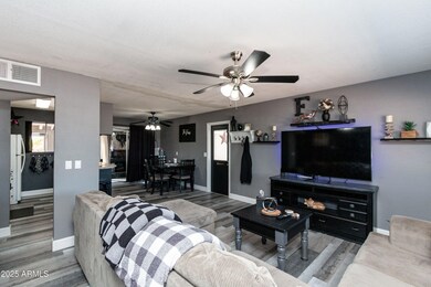 Bayberry Great Room 4