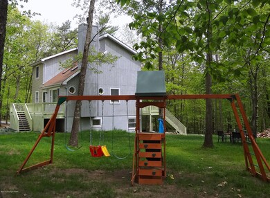 267 Acorn Cir, Lehman Township, PA 18301 - photo 3