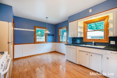 2033SeventhStNW-6