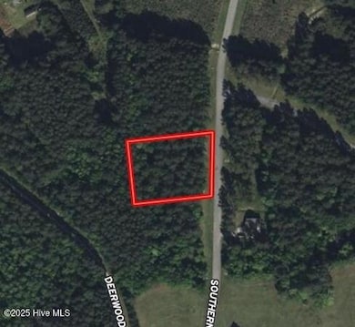 578 Southern Plantation Dr S, Oriental, NC 28571 - photo 2