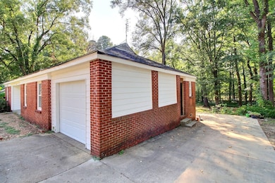 487 S Center St, Collierville, TN 38017 - photo 2