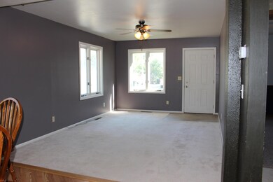 Living Room<|><|>