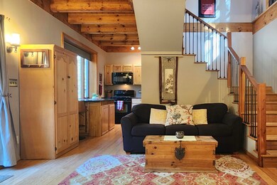585 River Rd