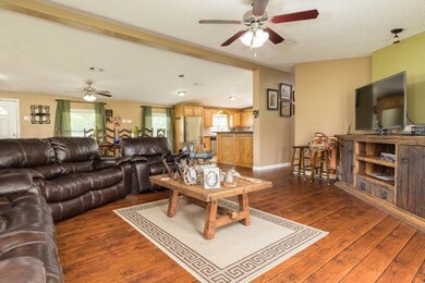 2528 County Road 172, Alvin, TX 77511 - photo 4