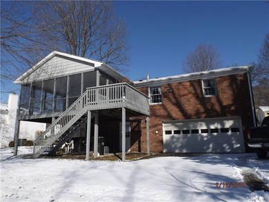 22x12 Screened Sunporch with Grill deck and steps 