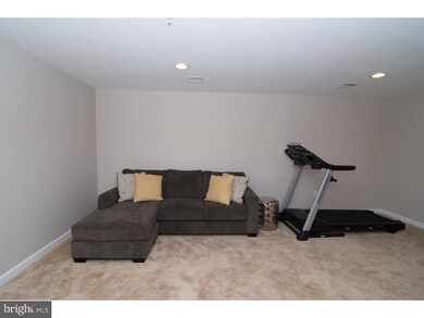 1114 Sageview Dr, Pottstown, PA 19464 - photo 4