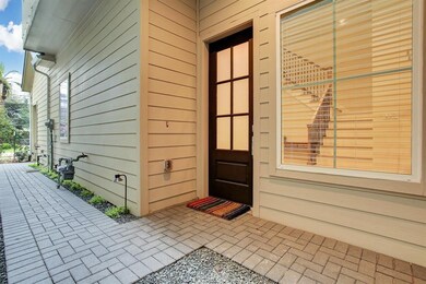1714 Northwood St, Houston, TX 77009 - photo 2