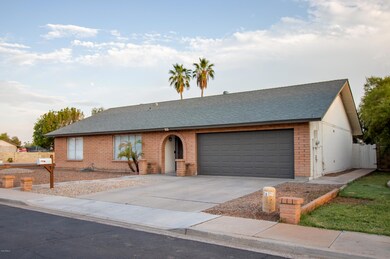 805 W Nopal Ave, Mesa, AZ 85210 - photo 3