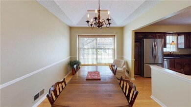 12304 W 71st St, Shawnee, KS 66216 - photo 4