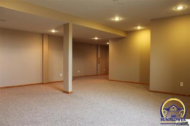 4606 SW Misty Harbor Dr, Topeka, KS 66610 - photo 6