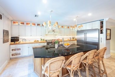 9400 E Broadview Dr, Bay Harbor Islands, FL 33154 - photo 7