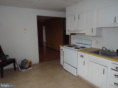 303 W Blaine St, McAdoo, PA 18237 - photo 6