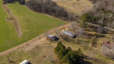 999 Bethel Prospect Rd, Prospect, TN 38477 - photo 4