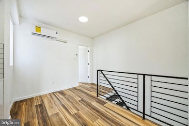6139 Chancellor St unit 2, Philadelphia, PA 19139 - photo 4