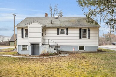 230 E River St, Orange, MA 01364 - photo 5
