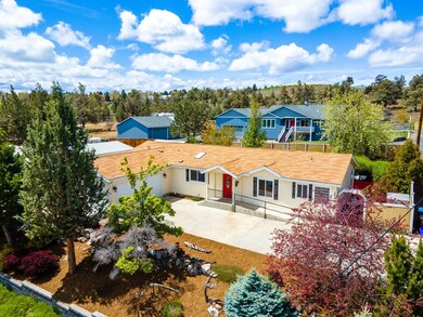 2721 SW 34th St, Redmond, OR 97756 - photo 3