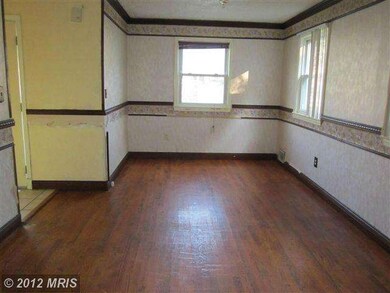 2205 Weber Dr, District Heights, MD 20747 - photo 7