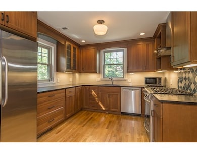 101 Walk Hill St, Jamaica Plain, MA 02130 - photo 4