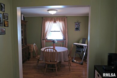 1238 E Dover Ct, Davenport, IA 52803 - photo 6