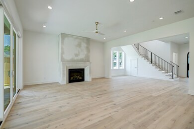 1629 Bayram Dr, Houston, TX 77055 - photo 6