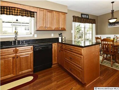 22 Garden Way, Howell, NJ 07731 - photo 5