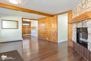 05-Living Room-9987